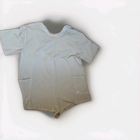 Movement Hot Shot Crew Neck Short Sleeve Oversized Patch Pocket V Back Tee Sz S - Picture 5 of 9